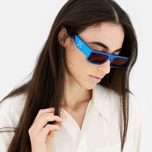 RETROSUPERFUTURE Issimo Chrome Blue sunnies
